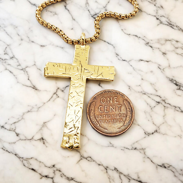 Hammered Cross Gold Metal Finish Gold Heavy Chain Necklace