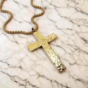 Hammered Cross Gold Metal Finish Gold Heavy Chain Necklace