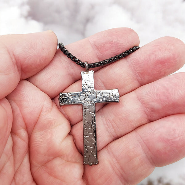 Hammered Cross Dark Metal Finish Black Heavy Chain Necklace