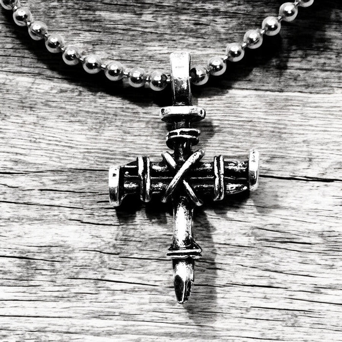 Penny Nail Cross Necklace Mini